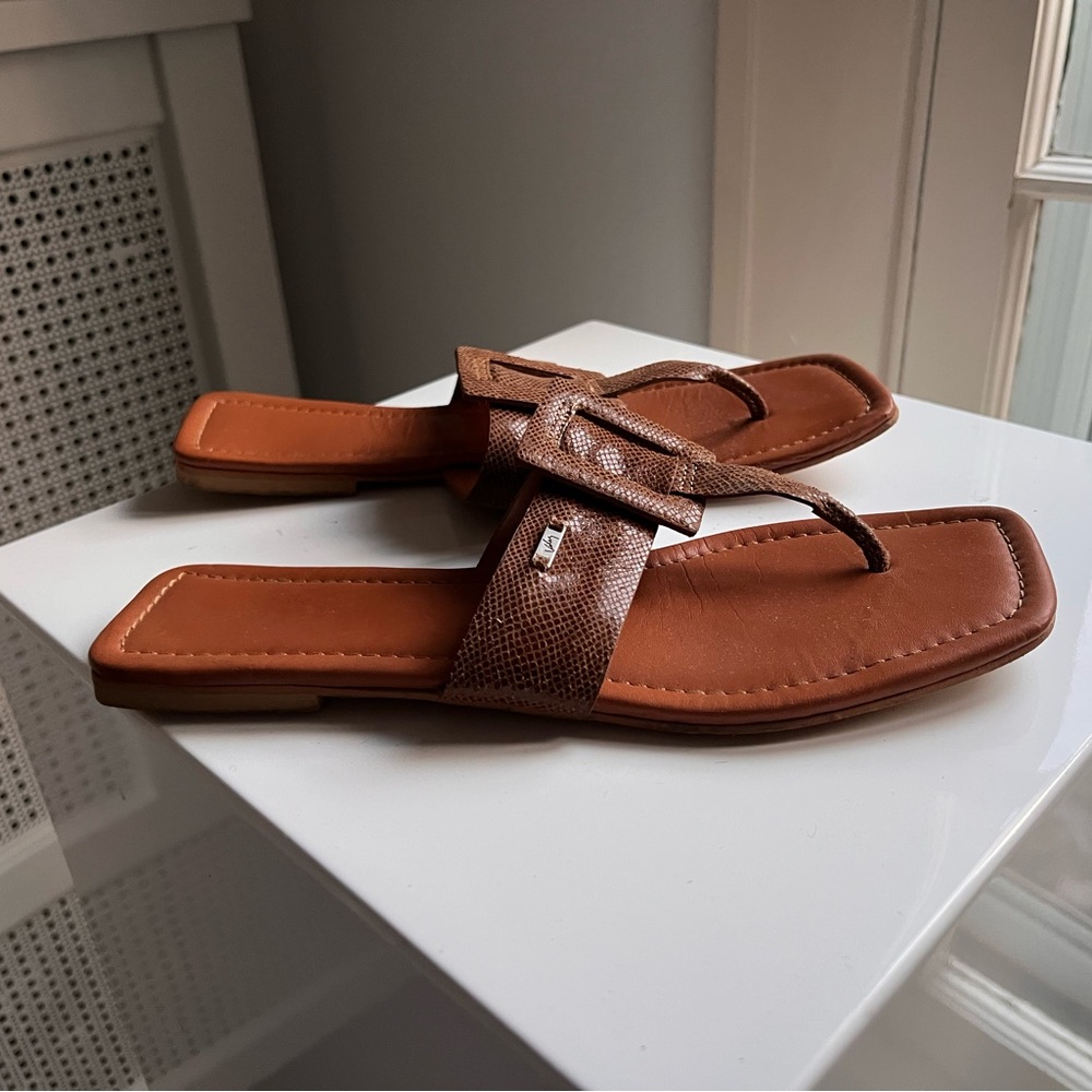 Cute Square-Toe Sandals